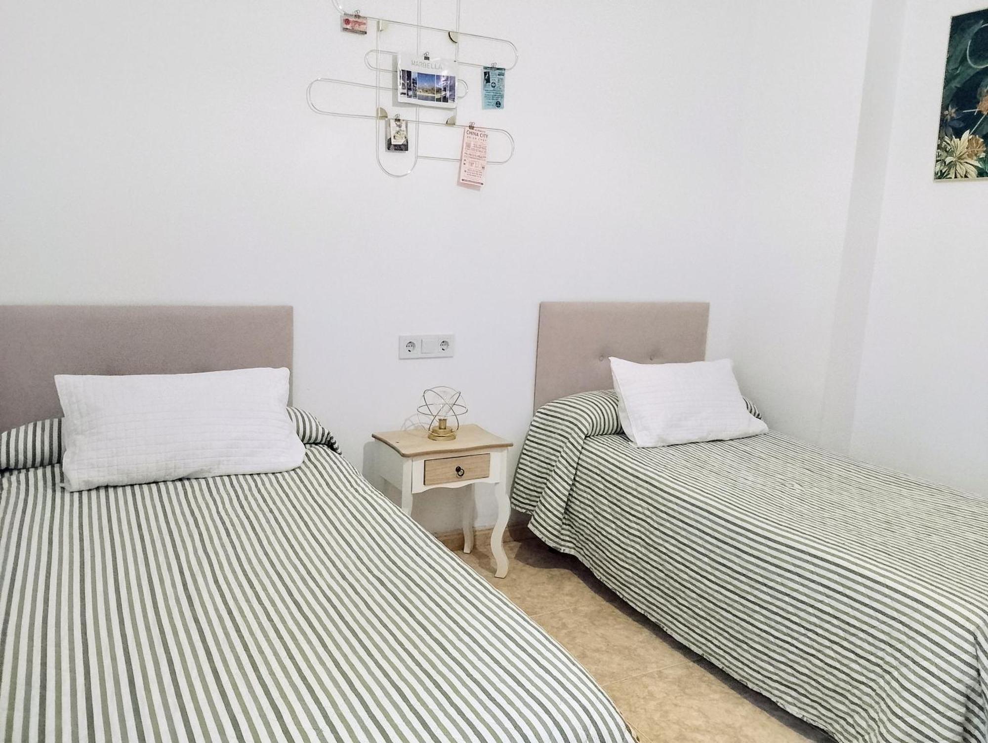 Wallada Marbella Bagian luar foto