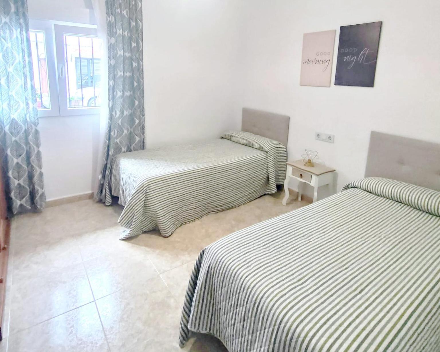Wallada Marbella Bagian luar foto